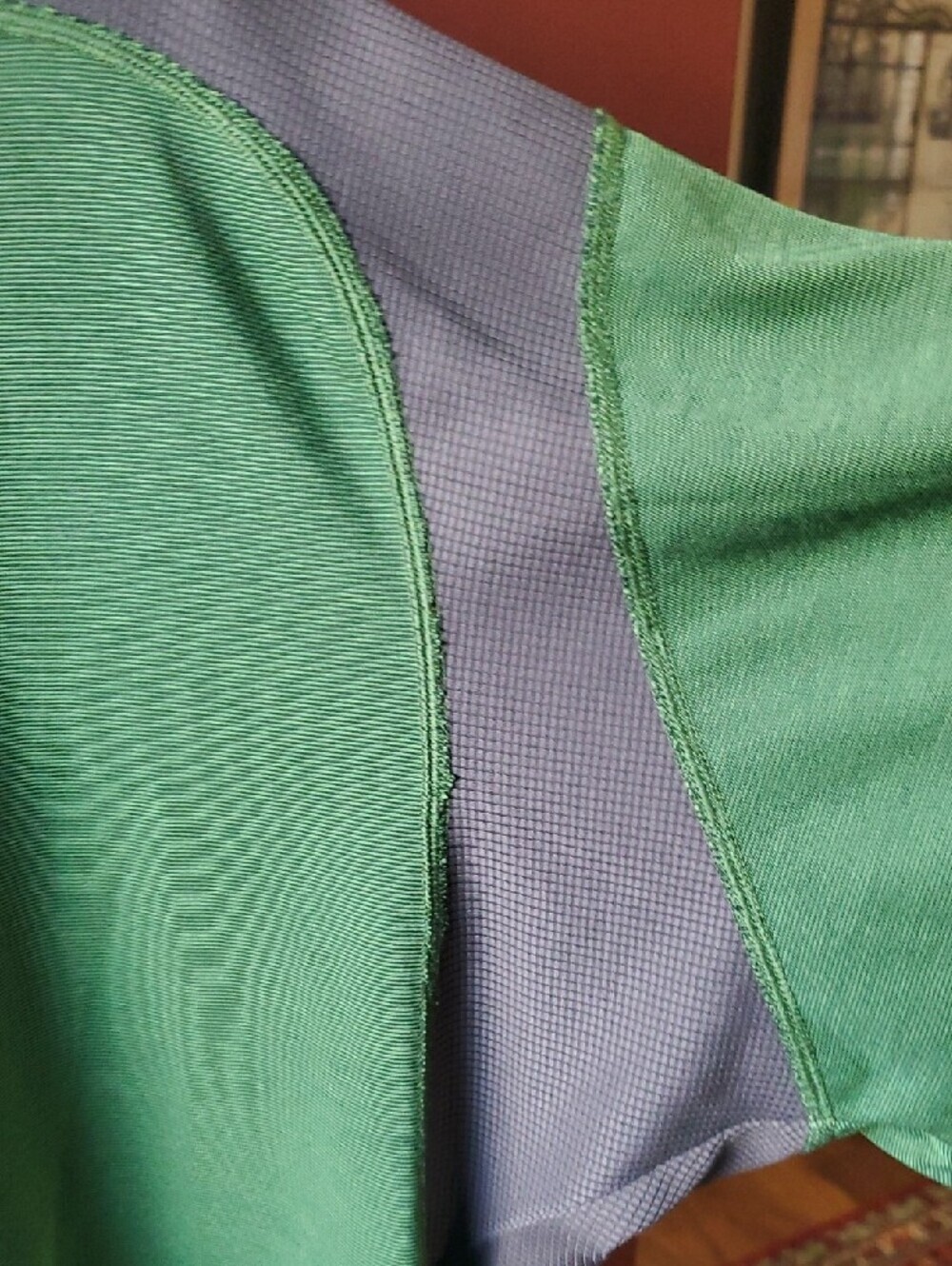 The North Face Vapor Wick  Long Sleeve Crew in Green with Gray Accents XXL - Picture 6 of 8